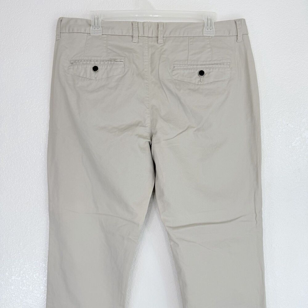 Perk Feel Good Chinos 36 X 32 Light Khaki Slim Fit Stretch Preppy Minimalist NWT - Picture 4 of 11